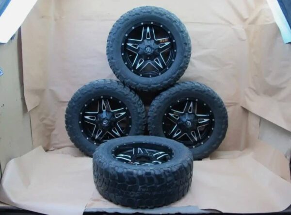 2003-2009 HUMMER H2 AFTERMARKET 5-
SPOKE WHEEL RIM 20X9J 8X165.1 ET20