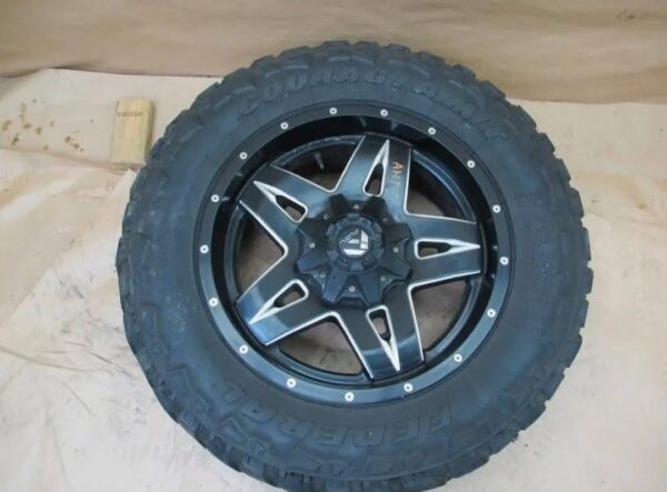 2003-2009 HUMMER H2 AFTERMARKET 5-
SPOKE WHEEL RIM 20X9J 8X165.1 ET20